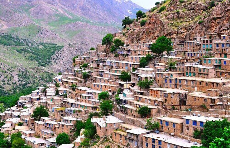 غرب استان کردستان